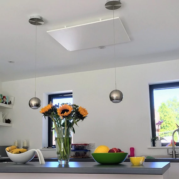 Yandiya infrapanel 350 W-os teljesítménnyel – fehér színben /60×60 cm/